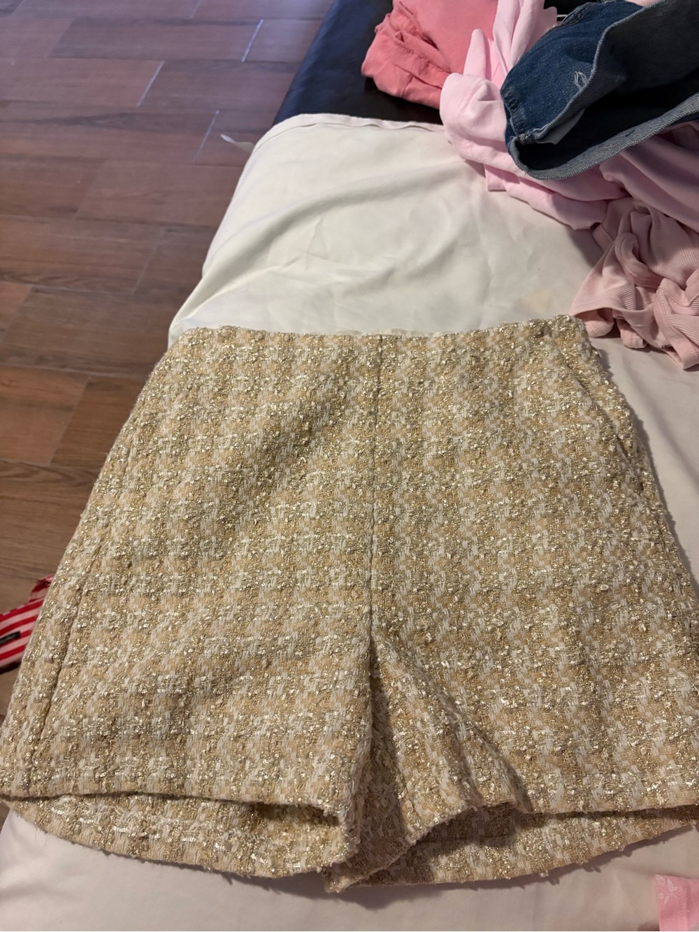 Tweed High-Waist Women’s Shorts in gold
